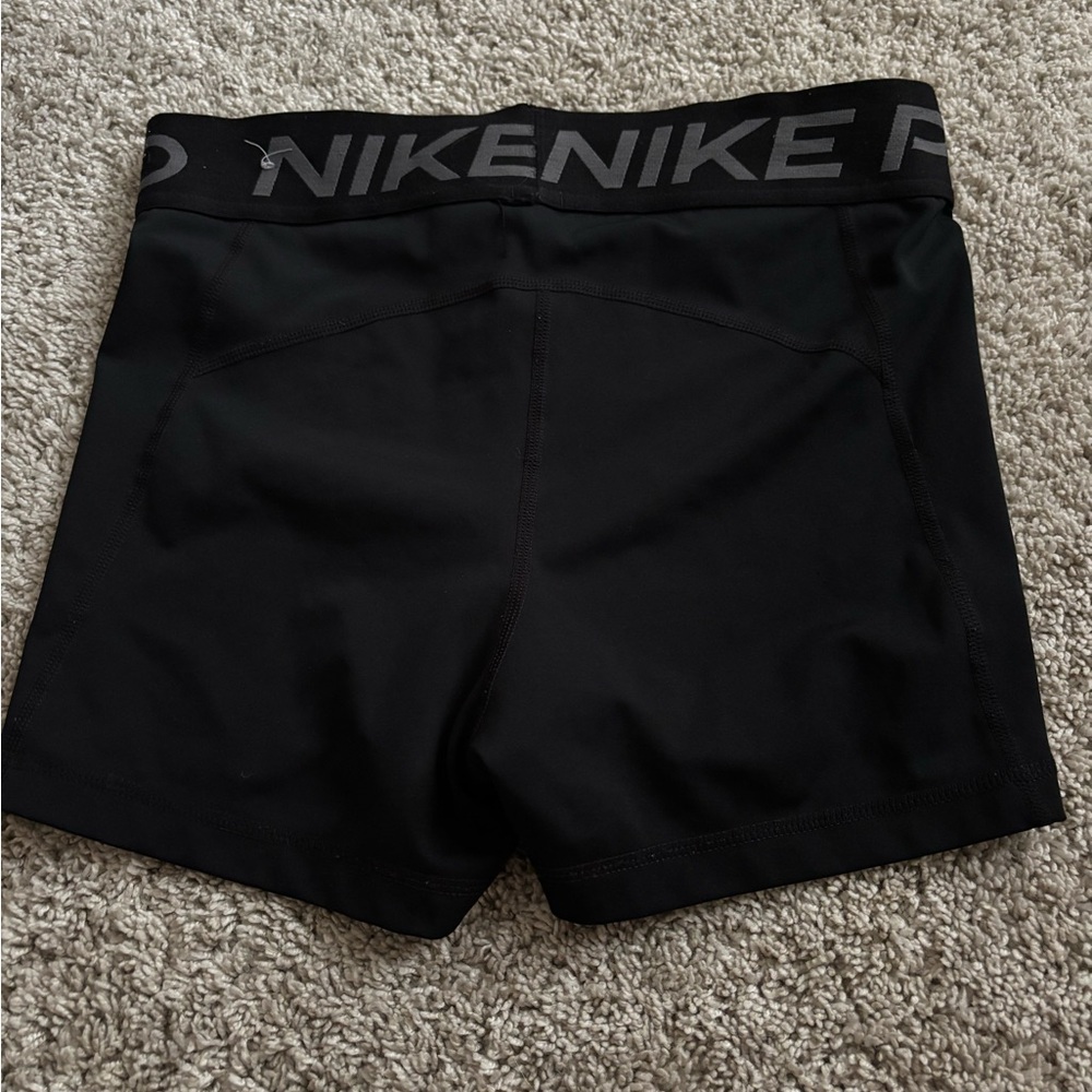 Nike Pro Black Shorts, size XS - Picture 2 of 2